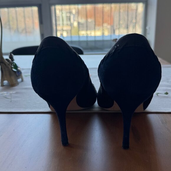 Authentic Manolo Blahnik Heels - Picture 4 of 4